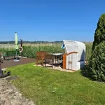 2 Raumwohnung Mit Sonniger Terrasse Und Seeblick Apartment