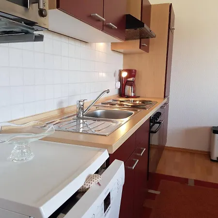 Appartamento 2 Raumwohnung Mit Sonniger Terrasse Und Seeblick