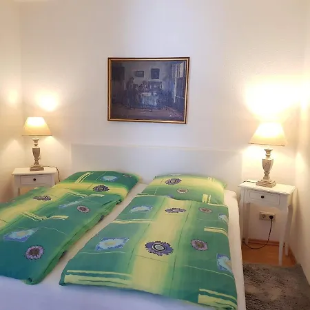 2 Raumwohnung Mit Sonniger Terrasse Und Seeblick Апартаменти *