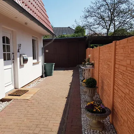 2 Raumwohnung Mit Sonniger Terrasse Und Seeblick Appartamento Sellin (Rugen)
