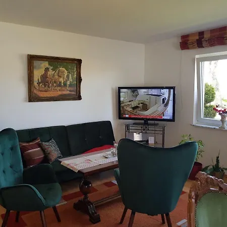 Daire 2 Raumwohnung Mit Sonniger Terrasse Und Seeblick *