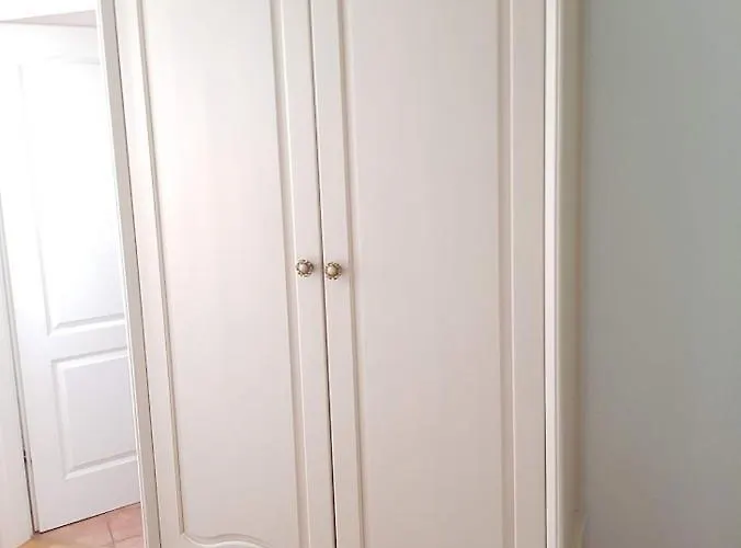 2 Raumwohnung Mit Sonniger Terrasse Und Seeblick *