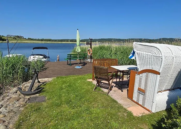 2 Raumwohnung Mit Sonniger Terrasse Und Seeblick