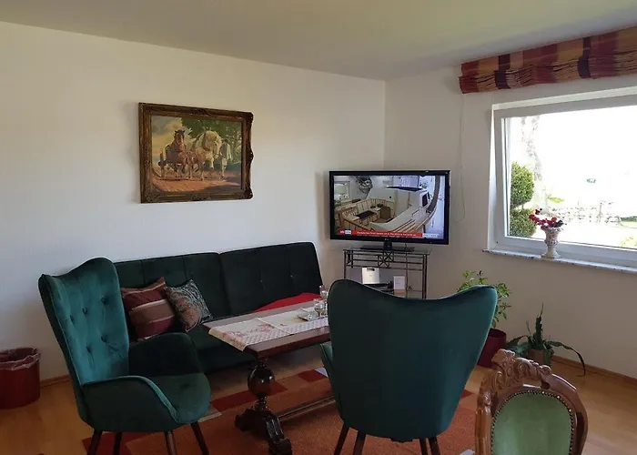 Apartment 2 Raumwohnung Mit Sonniger Terrasse Und Seeblick *