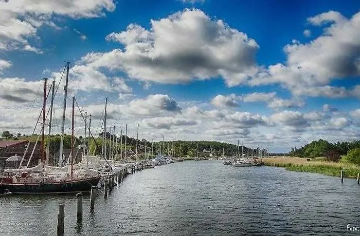 2 Raumwohnung Mit Sonniger Terrasse Und Seeblick