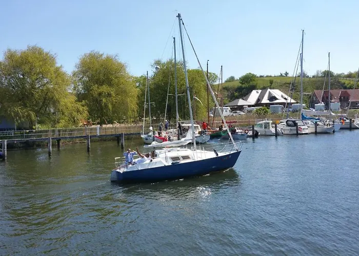 2 Raumwohnung Mit Sonniger Terrasse Und Seeblick *